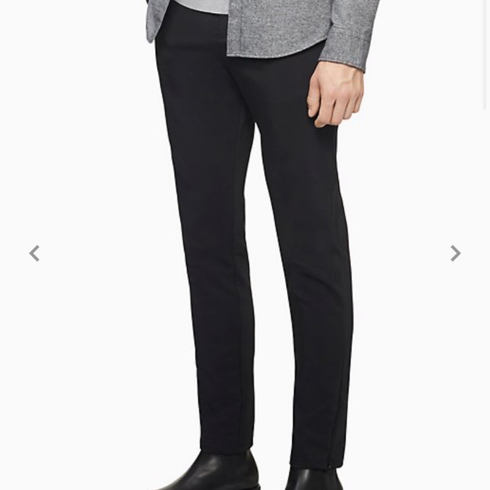 Skinny fit Tech Chino Pant